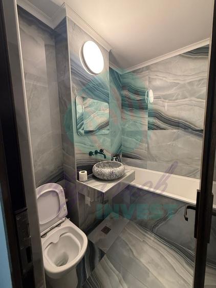 Apartament cu 3 camere decomandat în Theodor Pallady