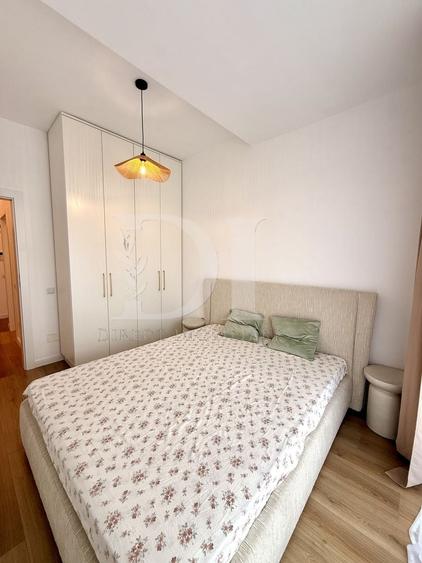 Apartament cu 2 camere semidecomandat în Florești