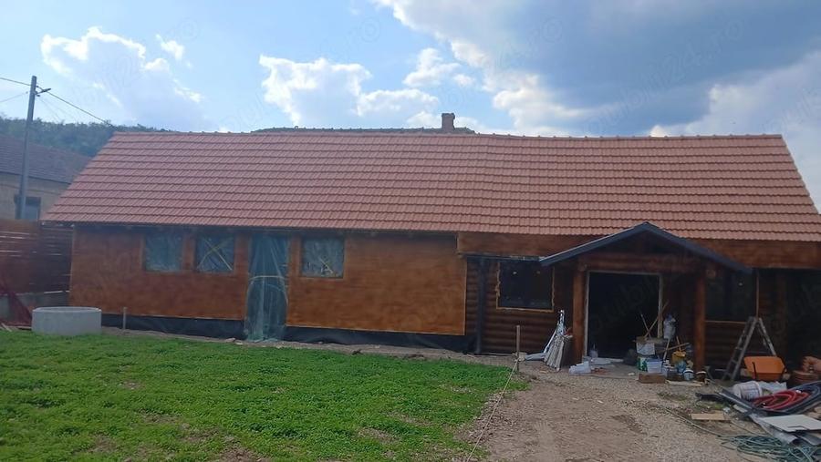 Casă cu Teren 400 Mp în Gârliște