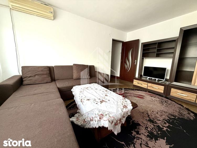 Apartament cu 3 camere semidecomandat, mobilat în Girocului