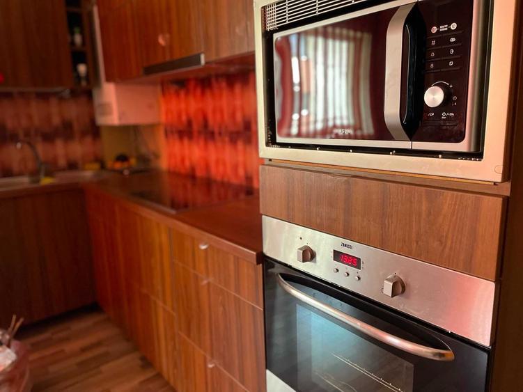 Apartament cu 2 camere semidecomandat în Florești