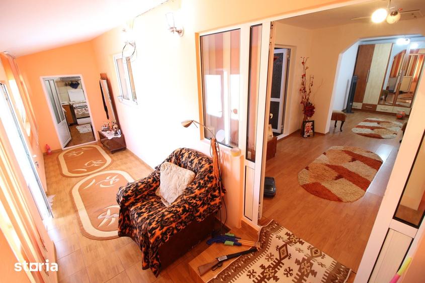 Casă cu 3 camere cu Teren 1140 Mp în Tulucești