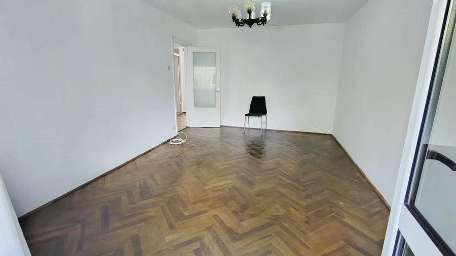 Apartament cu 3 camere decomandat în Grigorescu