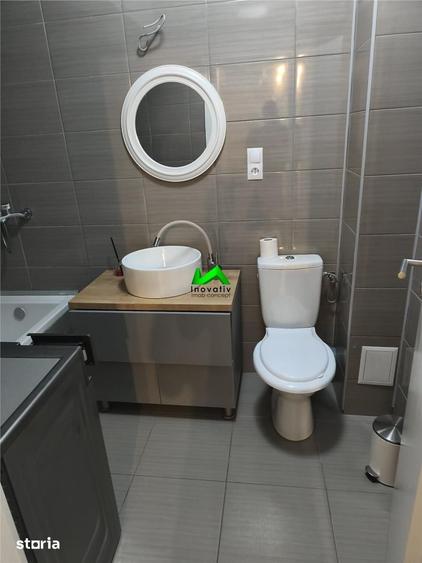 Apartament cu 3 camere decomandat în Turnișor