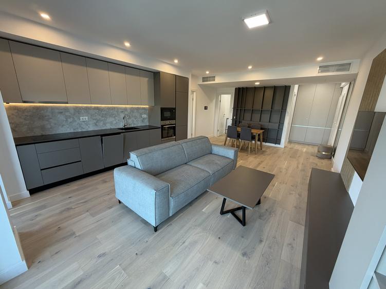 Apartament cu 2 camere semidecomandat în Străulești