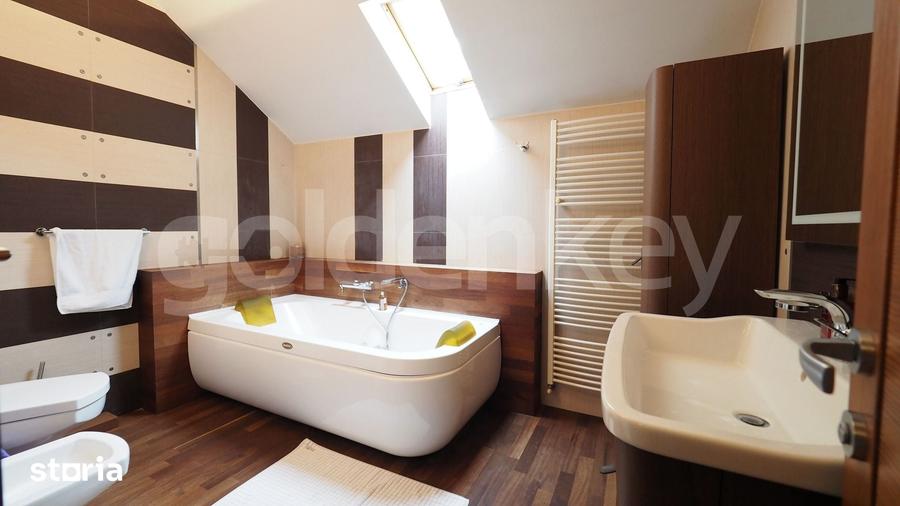 Casă cu 5 camere cu Teren 750 Mp în Central