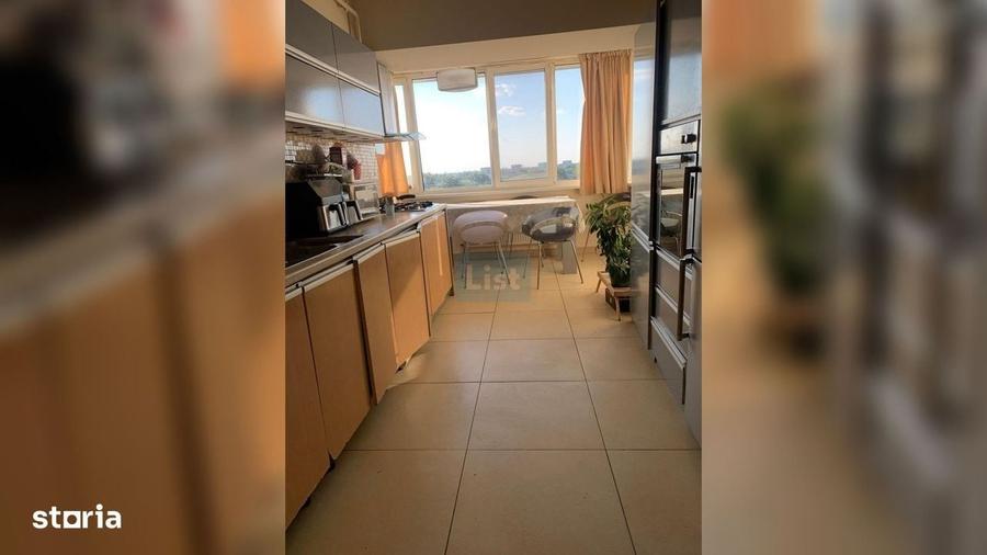 Apartament cu 3 camere decomandat în Faleză