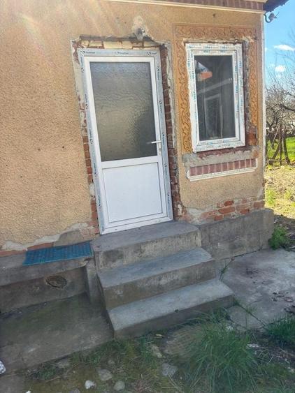 Casă cu 3 camere în Micloșanii Mici