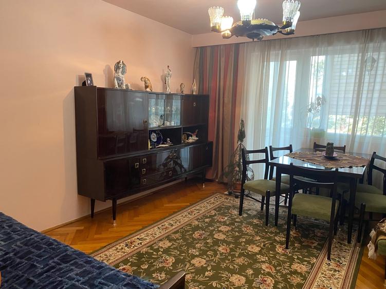 Apartament 3 camere Manastur, str.Padin, zona Piata Flora, decomandat, et.2/4 - 3