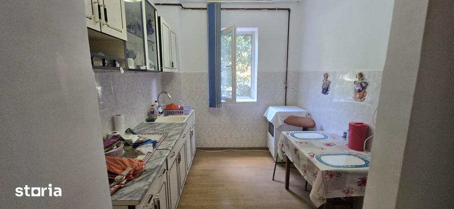 Apartament cu 2 camere în Micro 9