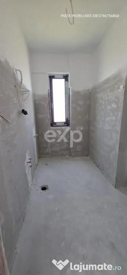 Apartament cu 3 camere decomandat în Nord