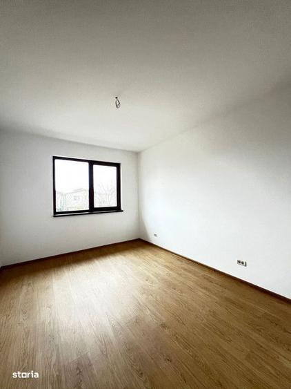 Casă cu 4 camere cu Teren 306 Mp în Central