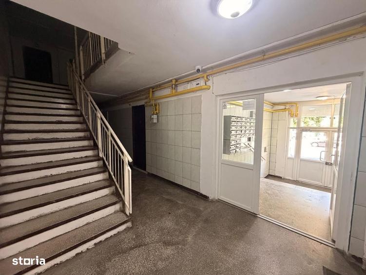 Apartament cu 4 camere decomandat în Sebastian