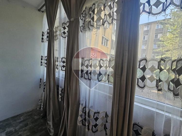 Apartament cu 2 camere nedecomandat în Central