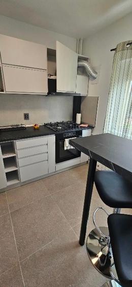 Garsonieră decomandată în Brâncoveanu