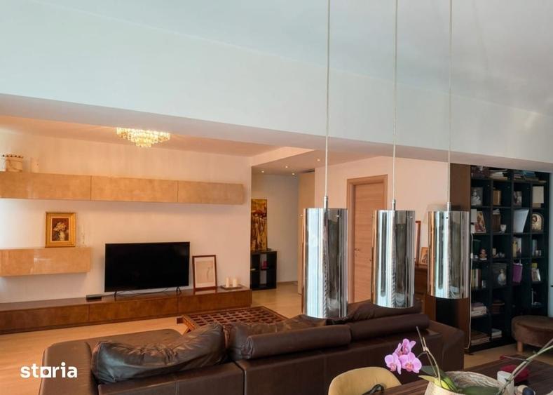 Apartament cu 4 camere în Dămăroaia