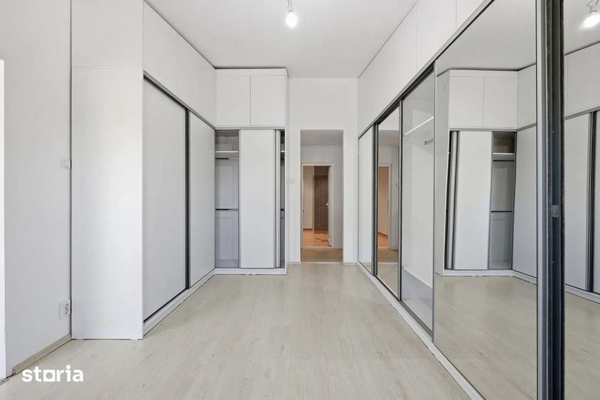 Vila Exclusivista cu Piscina pe Malul Lacului Tancabe?ti | 1.204 mp Te - 1