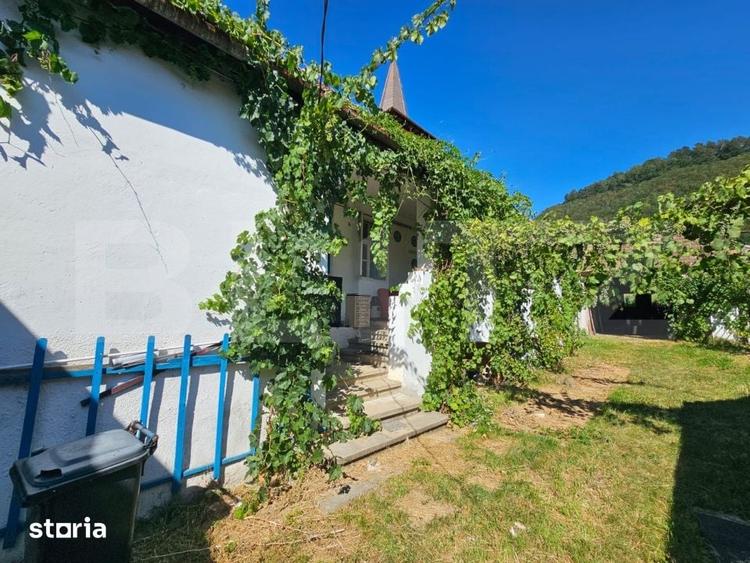 Casă cu 5 camere cu Teren 1249 Mp în Săsciori