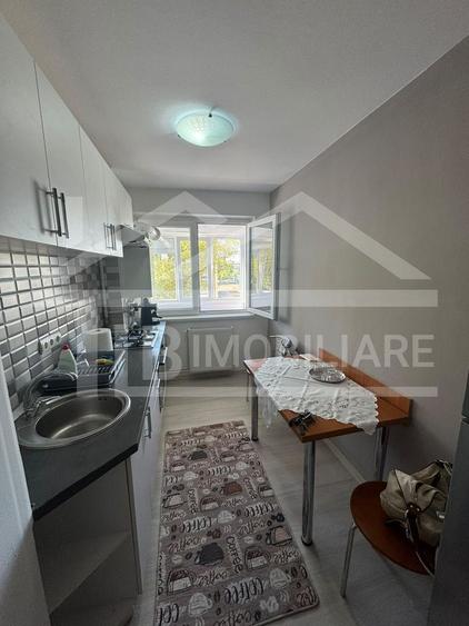 Apartament cu 2 camere decomandat, mobilat în Aleea Carpați
