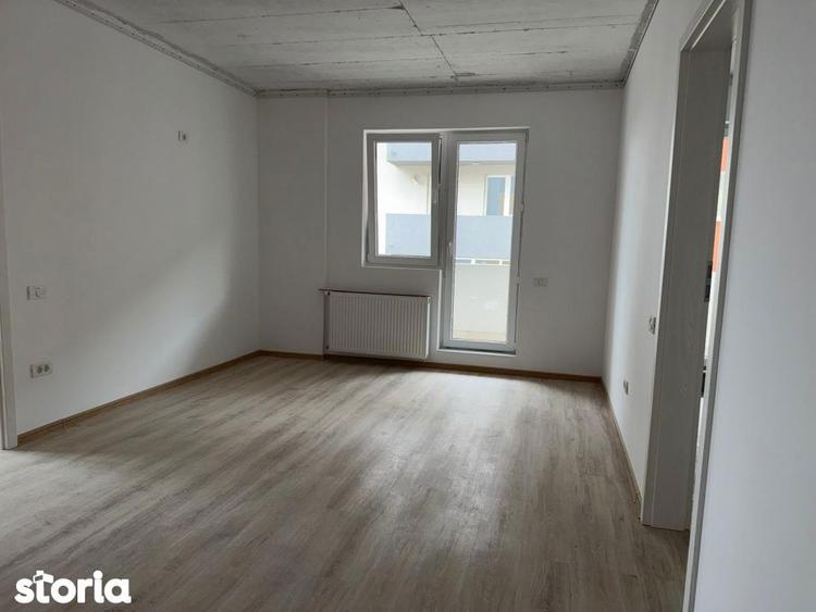 Apartament cu 3 camere în Central — fotografia 1
