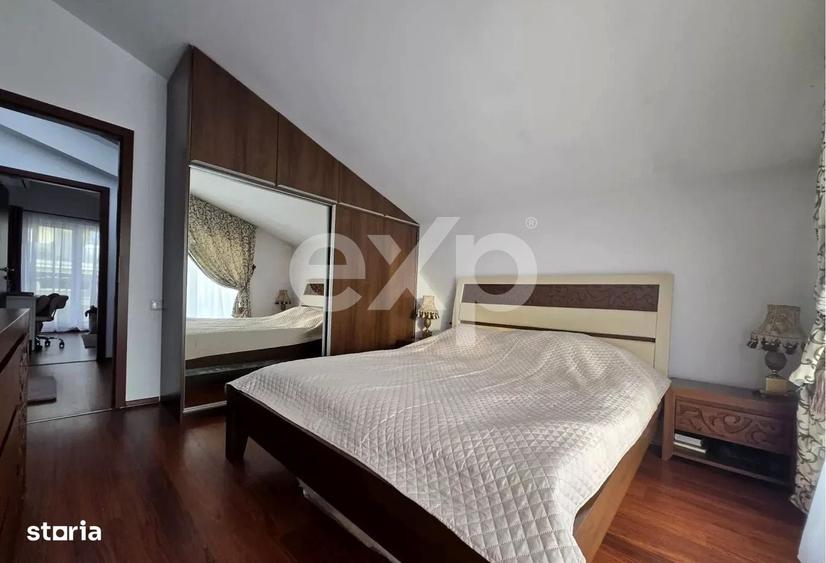 Casă cu 4 camere în Bună Ziua