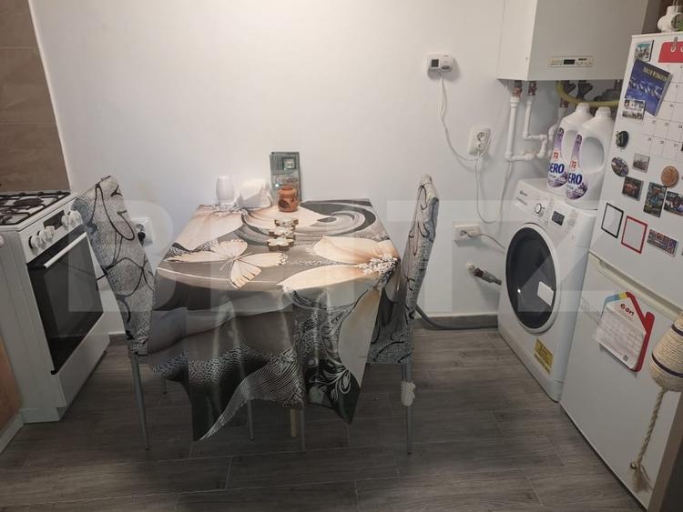 Apartament cu 2 camere decomandat, mobilat în Libertății