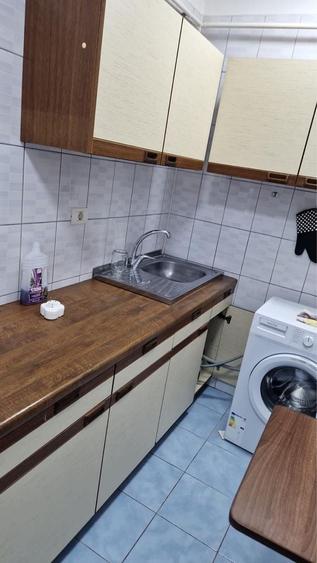 Garsonieră decomandată în Valea Oltului