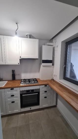 Apartament cu 2 camere semidecomandat, mobilat în Pantelimon
