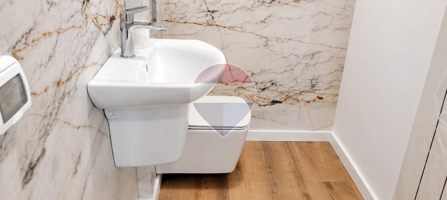 Casă individuală cu 5 camere cu Teren 250 Mp în Barbu Văcărescu