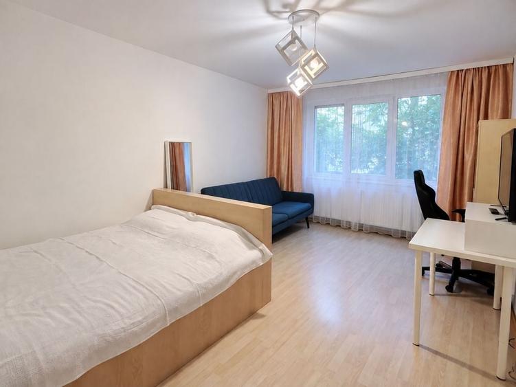 Garsonieră decomandată în Dristor
