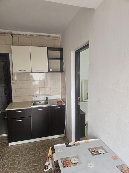 Casă cu 2 camere în Titan