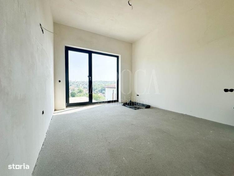 Casă cu 4 camere în Central