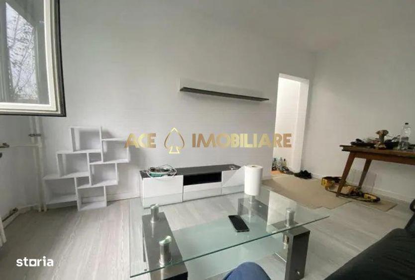 Apartament cu 4 camere în Drumul Taberei