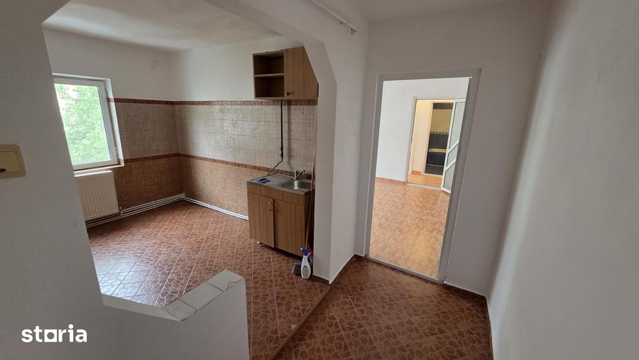 Apartament cu 3 camere în Vest