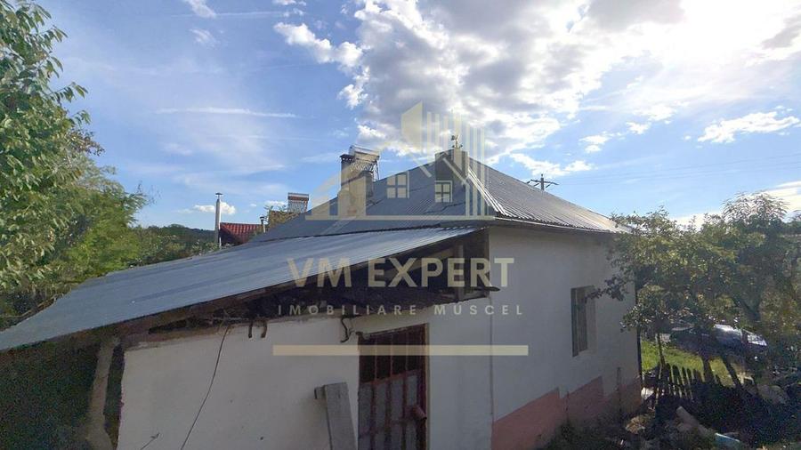 Casă cu 3 camere cu Teren 6660 Mp în Boteni