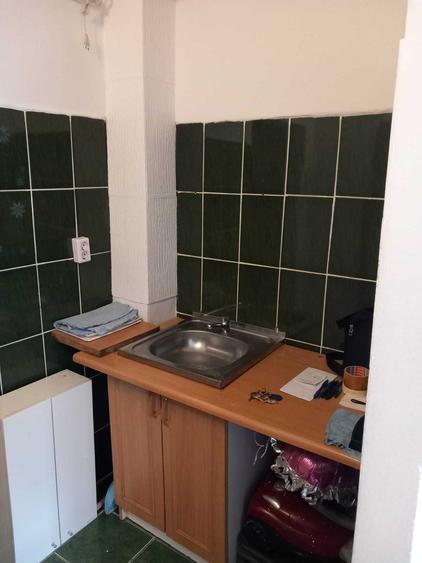 Garsonieră nedecomandată în Triaj