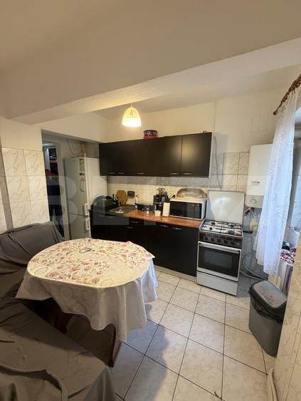 Apartament de vânzare cu 3 camere, 65 mp, zona Micro 16 - 2