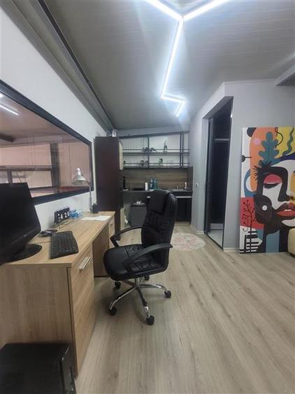 Spațiu industrial, de 161 mp, în Sud