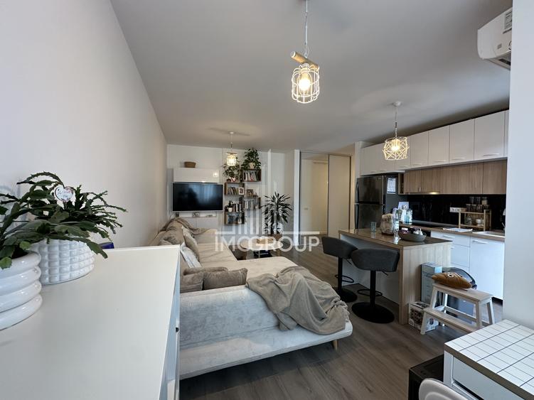 Apartament cu 2 camere semidecomandat în Florești