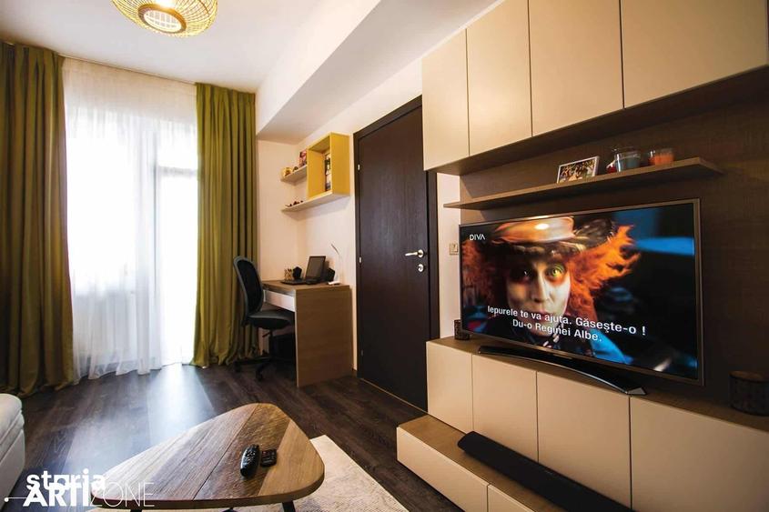 Apartament cu 3 camere decomandat, mobilat în Central