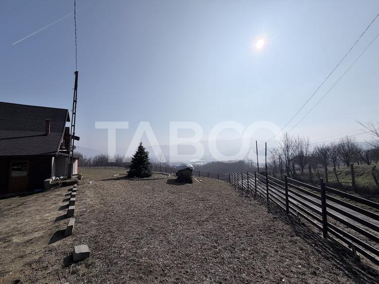 Casă individuală cu 8 camere cu Teren 2147 Mp în Călimănești