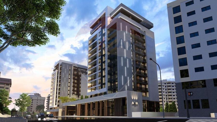 Apartament cu 4 camere decomandat în Răcădău
