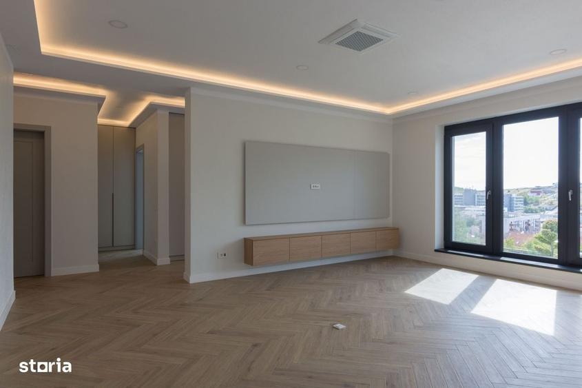 Casă cu 4 camere în Spitalul Județean