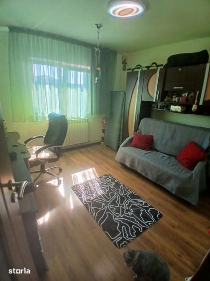 Apartament cu 2 camere decomandat în Mioriței