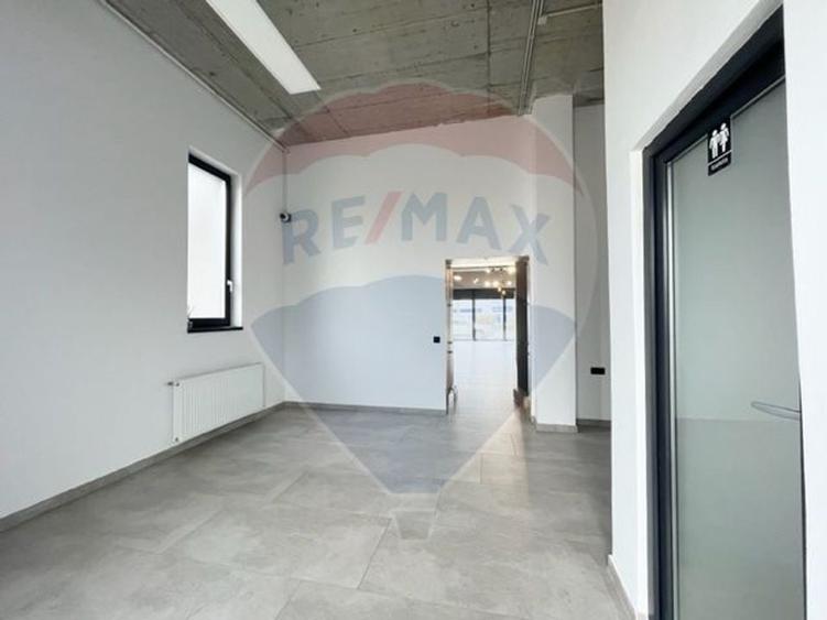 Spațiu comercial, de 149 mp, în Turnișor