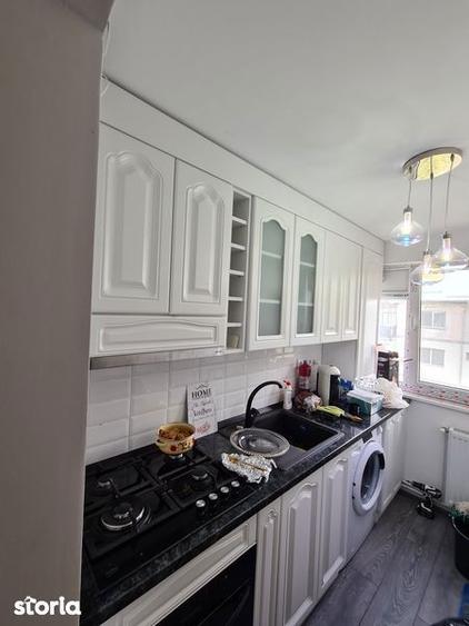 Apartament cu 2 camere în Micro 5