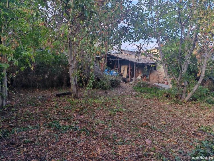 Casă cu 5 camere cu Teren 386 Mp în Central