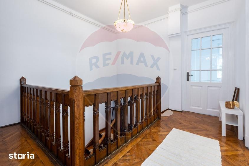 Apartament cu 3 camere în Cotroceni