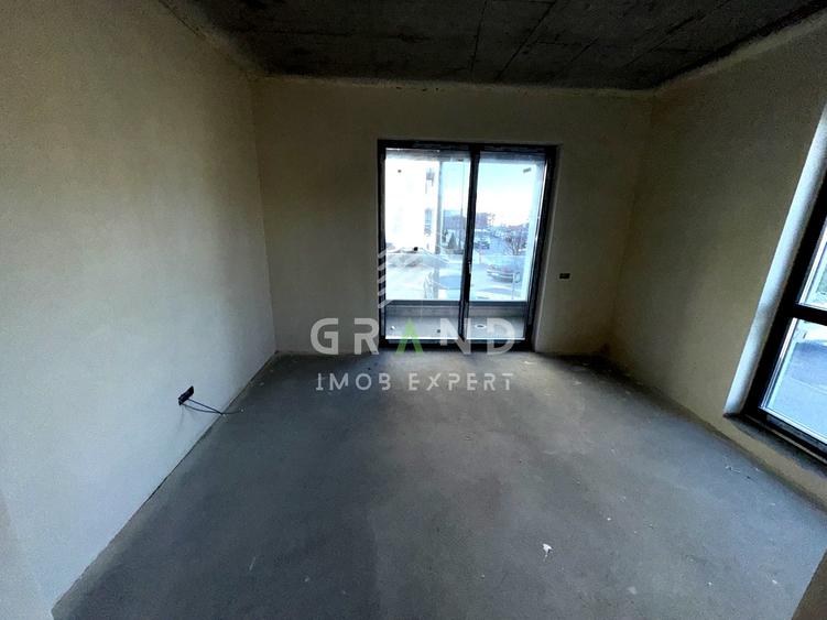 Spațiu comercial, de 119.40000152588 mp, în Florești