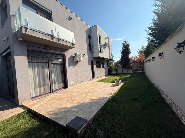 Casă individuală cu 4 camere cu Teren 500 Mp în Exterior Est